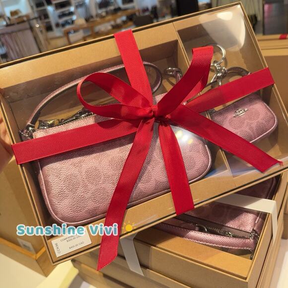 NWT Coach Boxed Nolita 19 And Nolita Bag Charm Set CCK96 Pink/Rose Holiday Gift - Picture 1 of 6